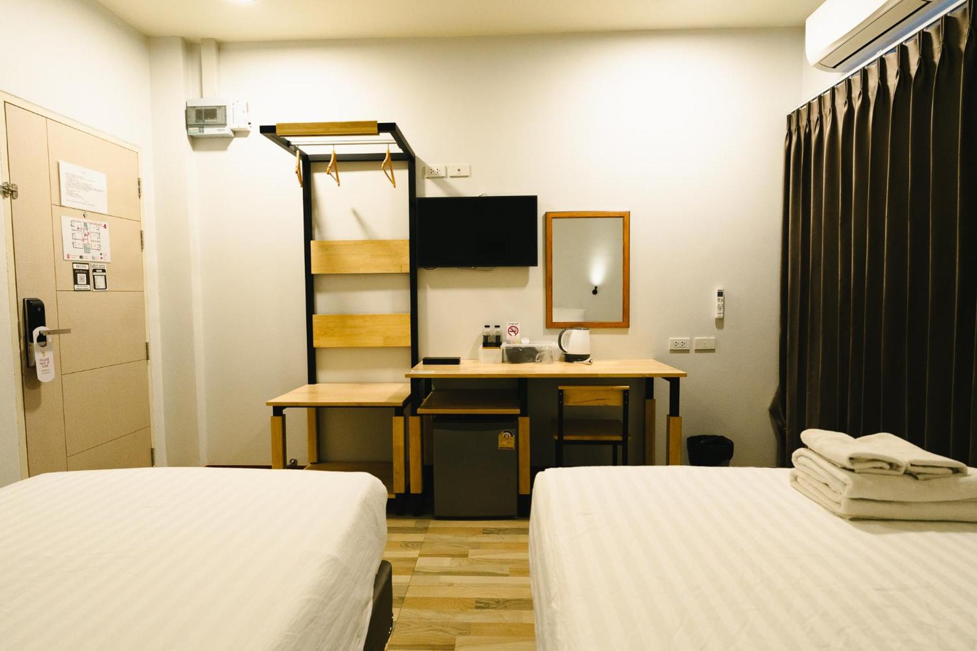 The Ten Hotel Thippanate Чиангмай Экстерьер фото