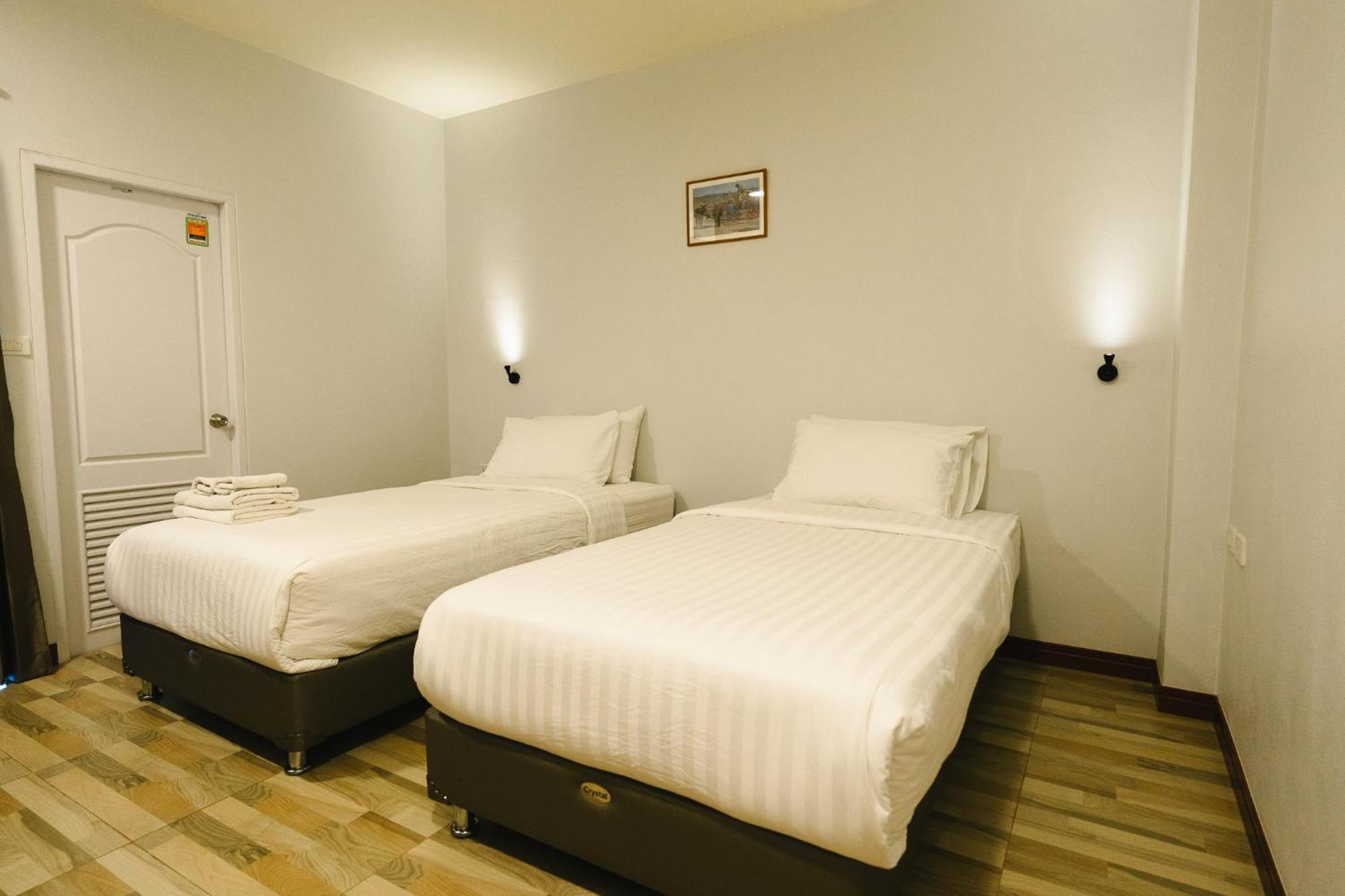 The Ten Hotel Thippanate Чиангмай Экстерьер фото